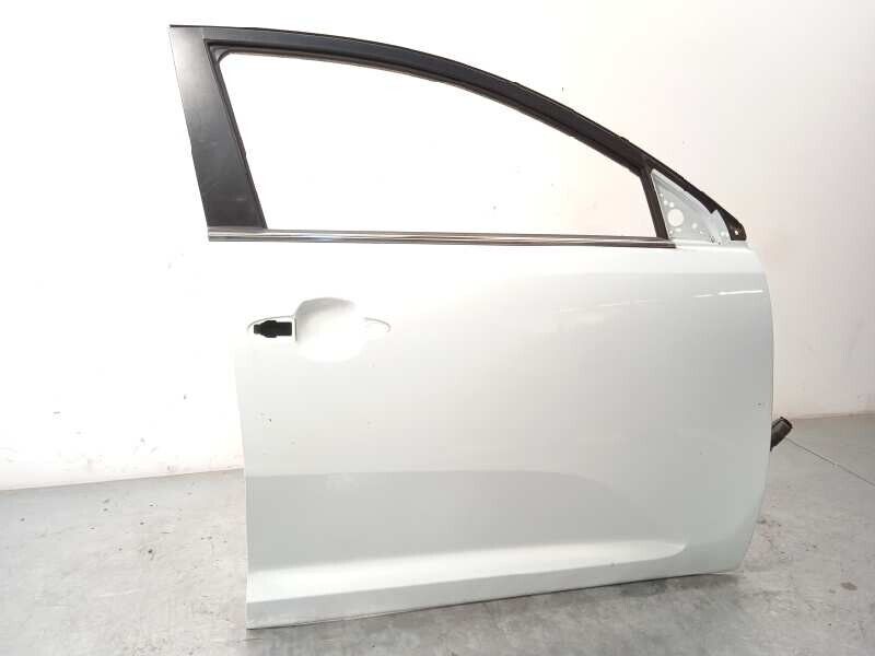 Kapi Ön Sağ Kia Sportage 2010>