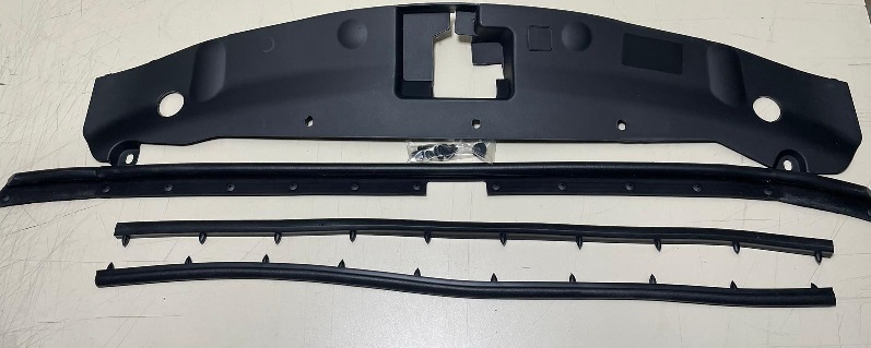 Fitil Seti Muhafaza Bakaliti Fiat Egea 1 Ad.Ön Tampon Üst Bakaliti Klipsli 2 Ad. Ön Kapi Kasa Alt Fitili 1 Ad. Motor Kaput Fitili