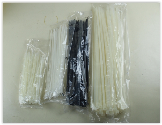 4621180 Kablo Baği Cirt Kelepçe 4.8 X 200 Mm Pk 100 Ad Beyaz