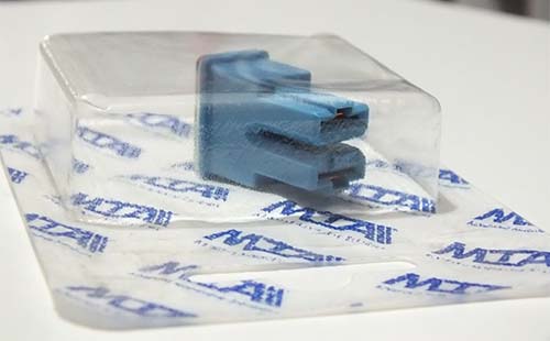 0470080 Uzun Yirtmaçli Dişi Sigorta 80 Amper Siyah