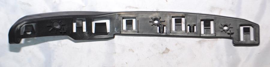 Ön Tampon Braketi Sağ Doblo 15 >