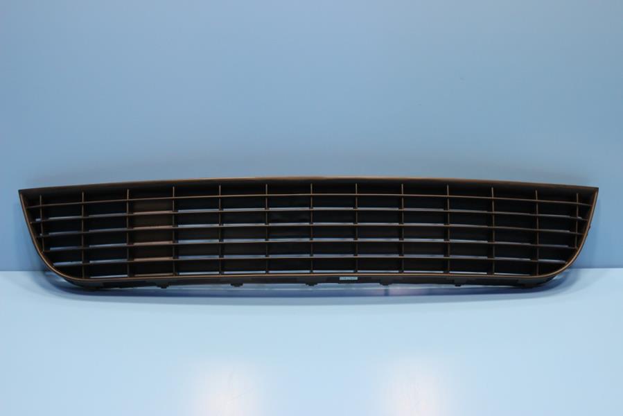 Ön Tampon Panjuru Orta Grande Punto 05 >