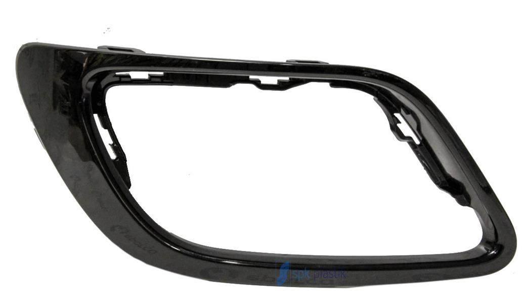 Sis Far Çerçevesi Sağ Siyah Makyajli Kasa Fluence 12>